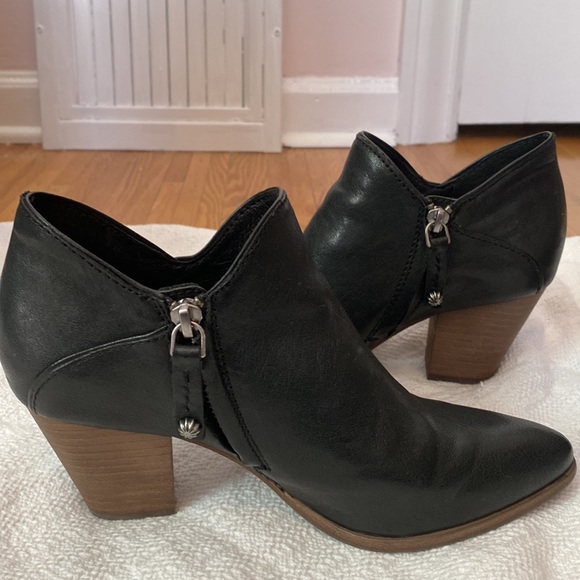LAST CALL! Like new Frye booties. Black. 6.5. 2.5” heel. Leather upper. - Picture 2 of 8